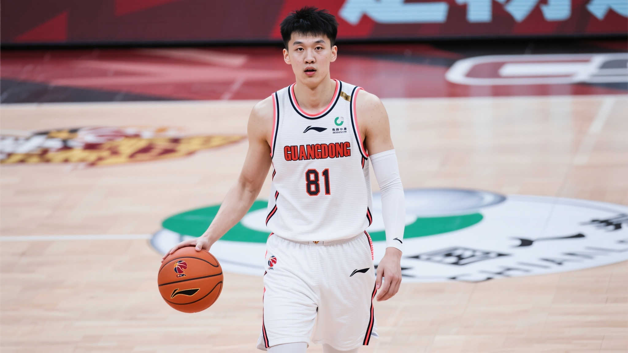 這對於一名 這對於一名